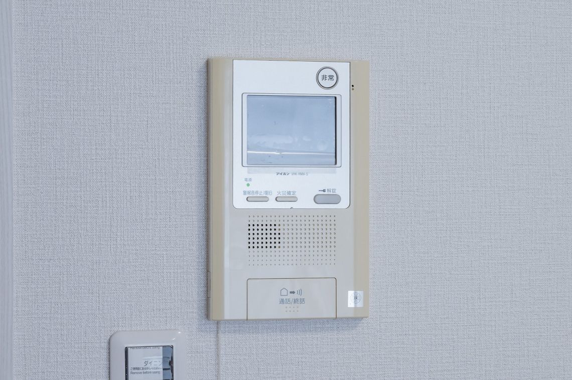 ベルフール青砥その他設備：TVモニター付きインターホン