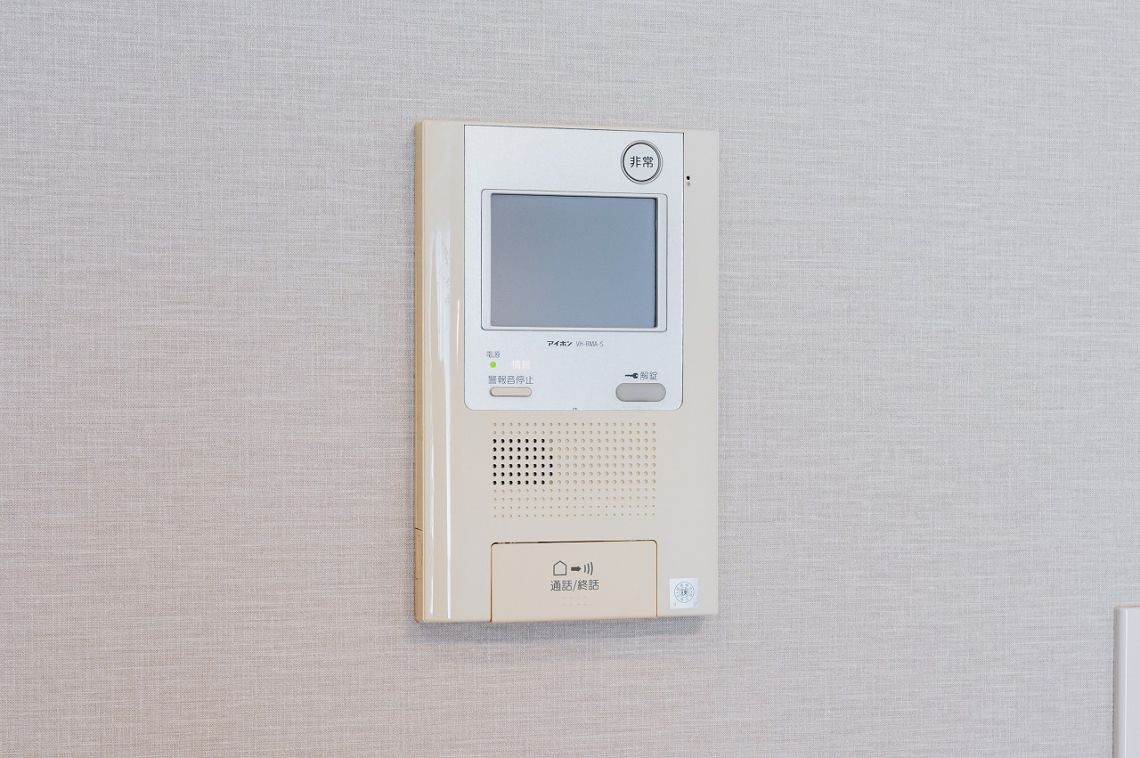 ラ・ムエット大宮防犯設備：モニター付きインターホン