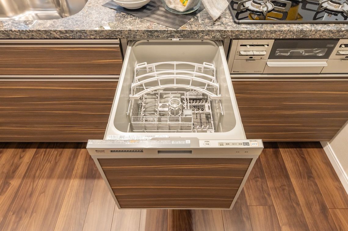 シティタワー所沢クラッシィ発電・温水設備：ビルトインタイプの食器洗い乾燥機
