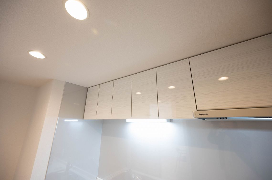 フレックスタワー横浜関内その他設備：キッチンのつり戸棚