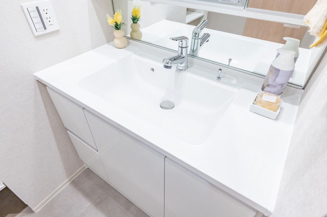 ライオンズマンション日吉東第５その他設備：洗面台のシンク