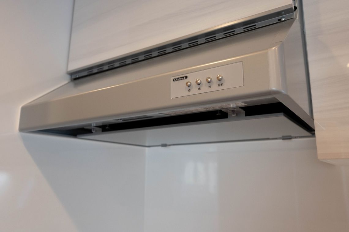 藤和上永谷ハイタウンその他設備：キッチンの整流板付換気扇