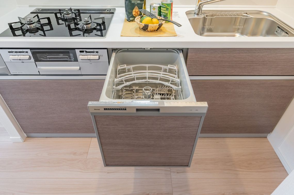 クリスタルパレス中板橋発電・温水設備：ビルトイン食洗器