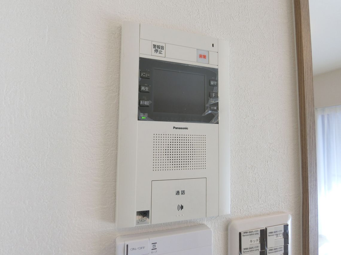 ライオンズマンション住吉川その他設備：モニター付インターホン