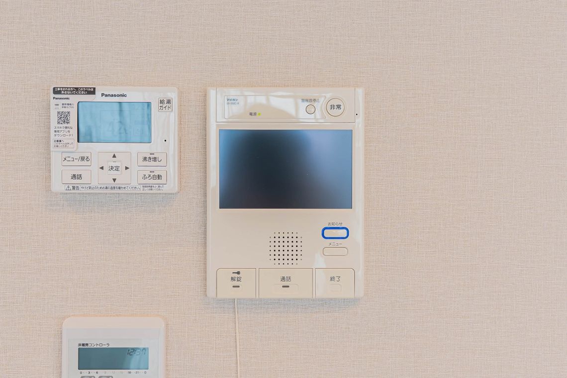 サンメゾン星ヶ丘防犯設備：テレビモニター付きインターホン