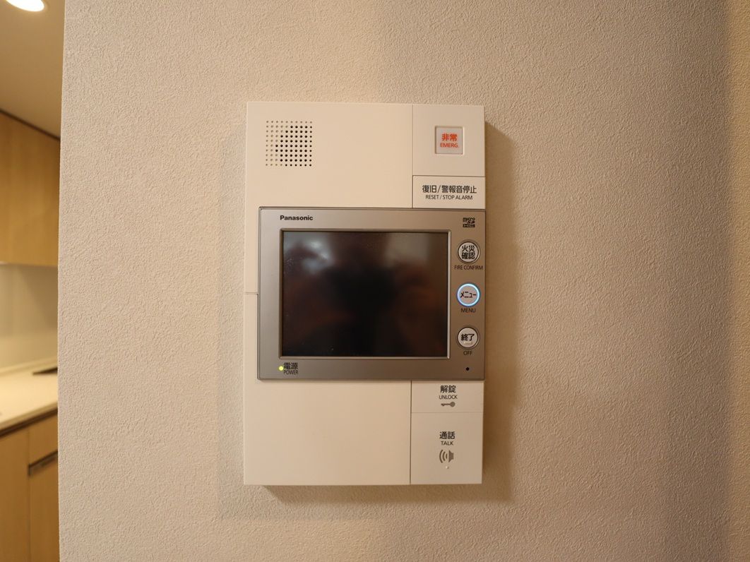 ジオタワー南森町その他設備：TVモニター付きインターホン