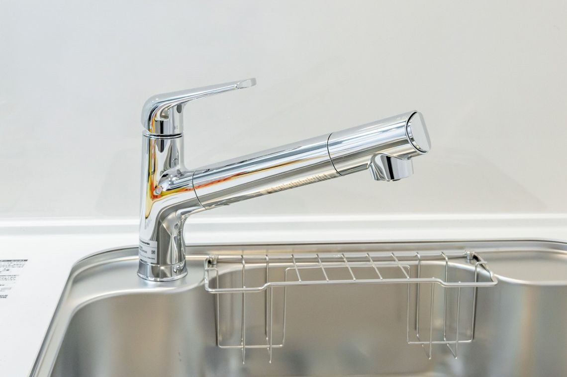 クリスタルパレス中板橋発電・温水設備：浄水器一体型水栓