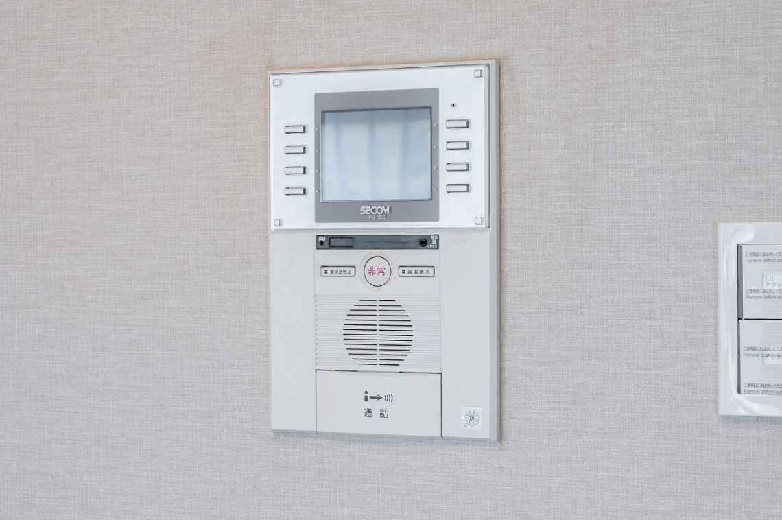ライオンズガーデン西浦和防犯設備：インターホン