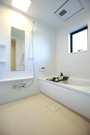 ビツグヴアン磯子汐見台浴室