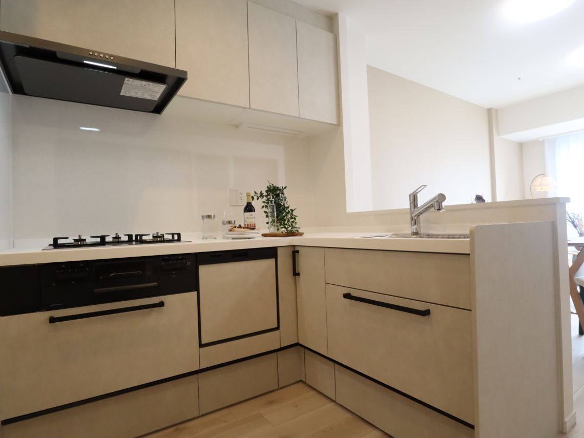 プレミスト南船場キッチン