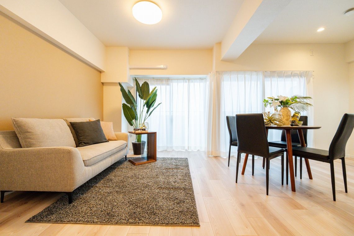 ライオンズマンション新大阪第六リビング