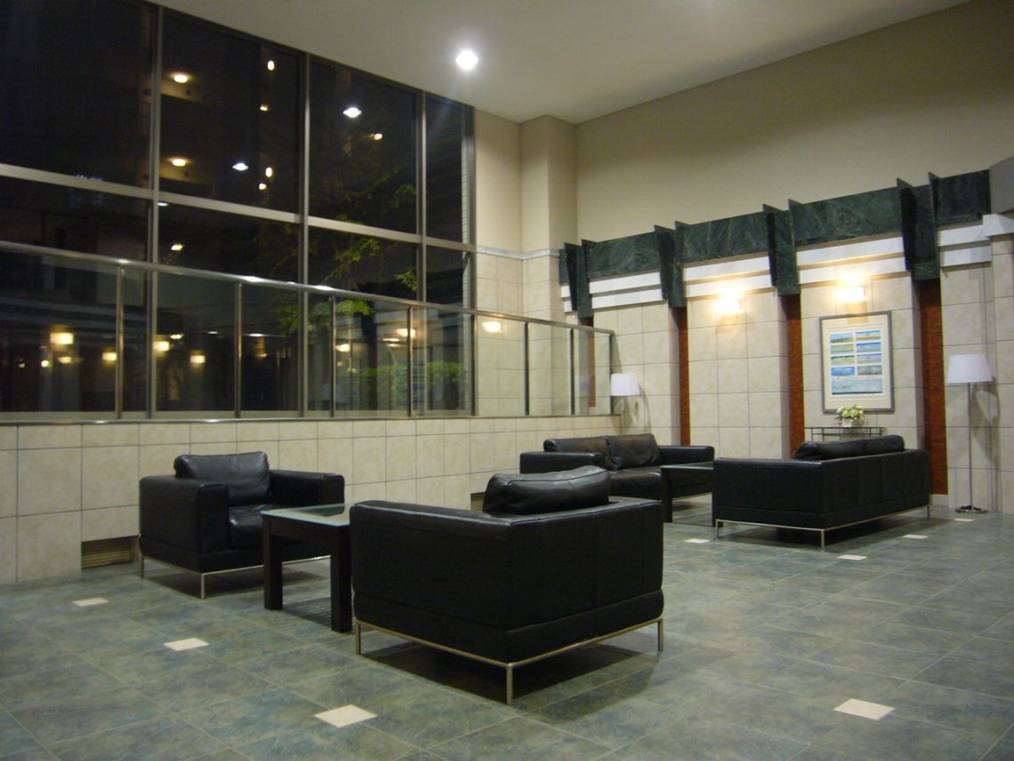 レクセルグランデ勝田台ロビー