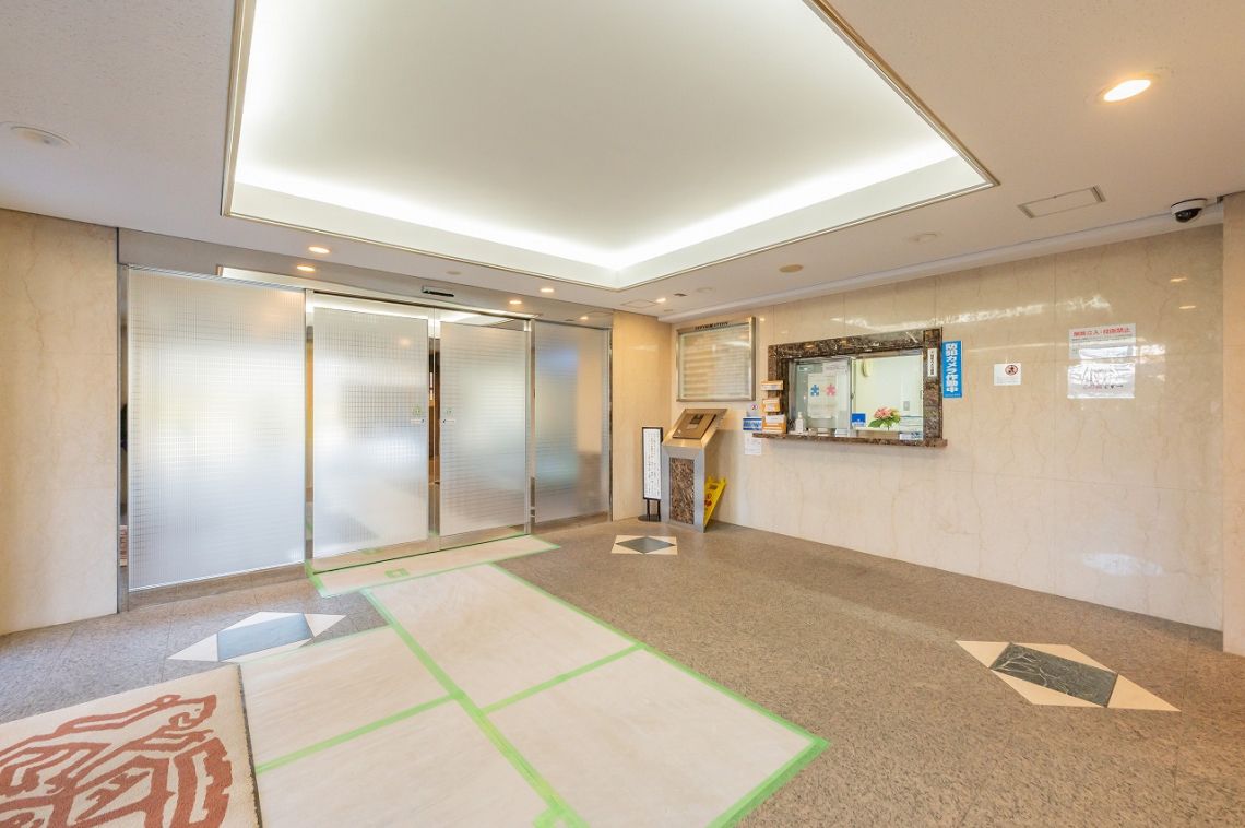 ライオンズガーデンシティ本八幡ロビー