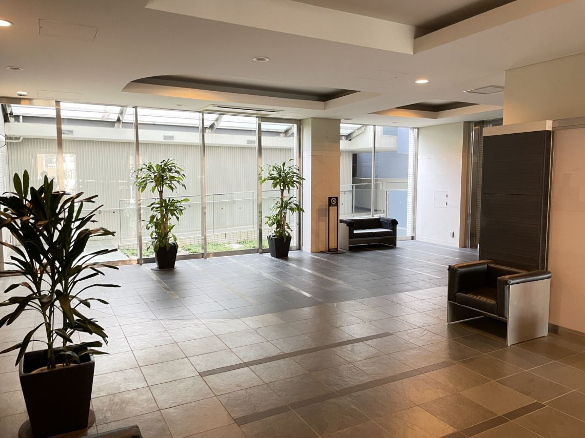 ライオンズヒルズ上池台ロビー