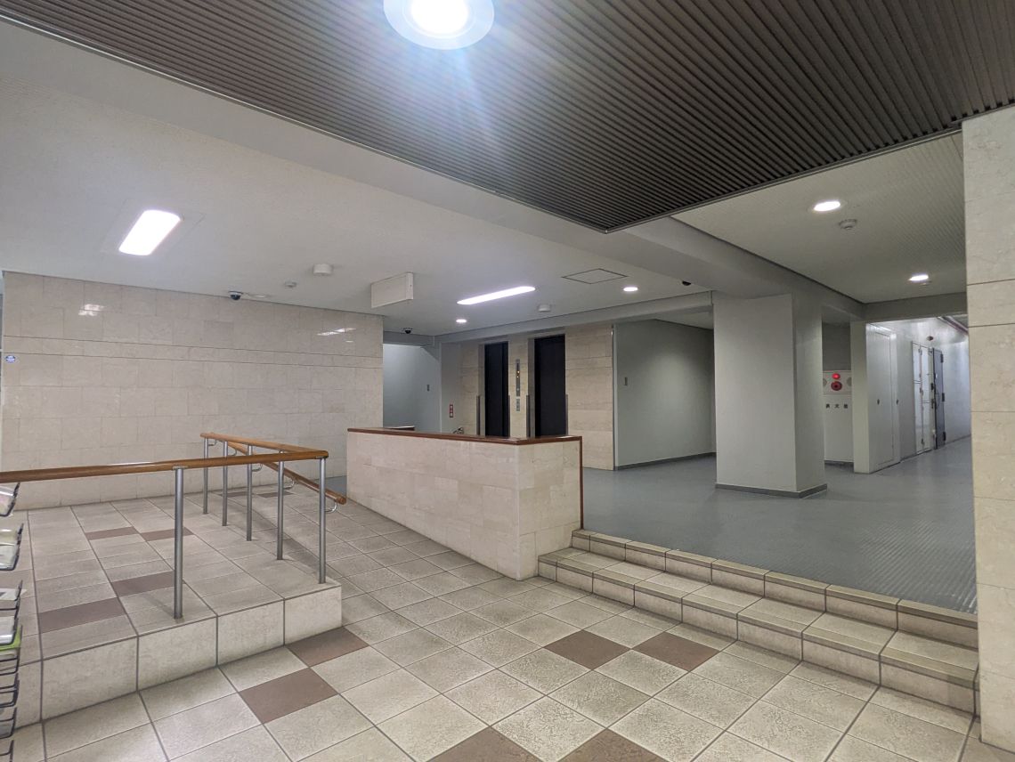 日商岩井日本橋浜町マンシヨンロビー