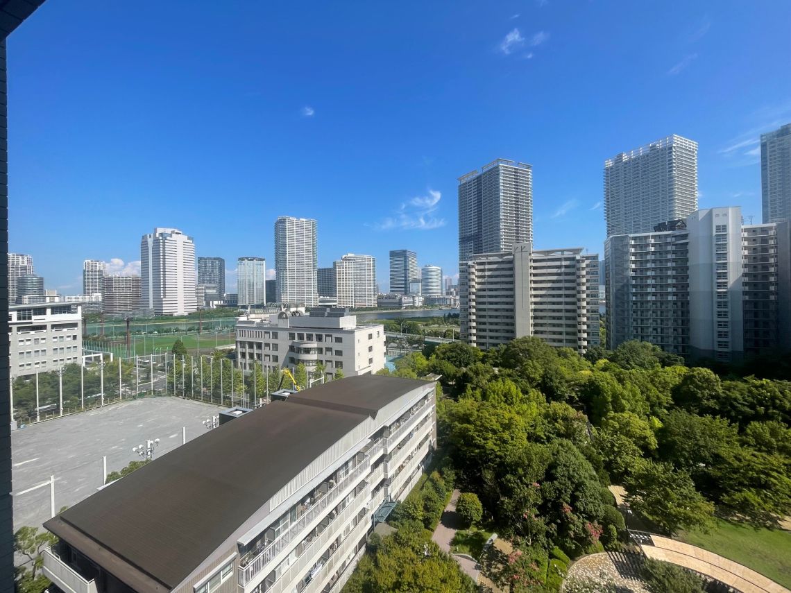 晴海アイランドトリトンスクエアビュータワーバルコニー