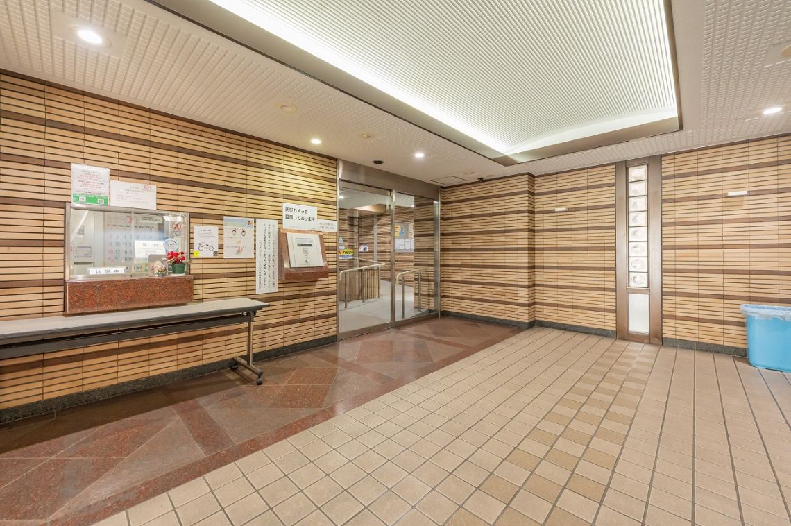 ライオンズステーションプラザ梅島エントランス