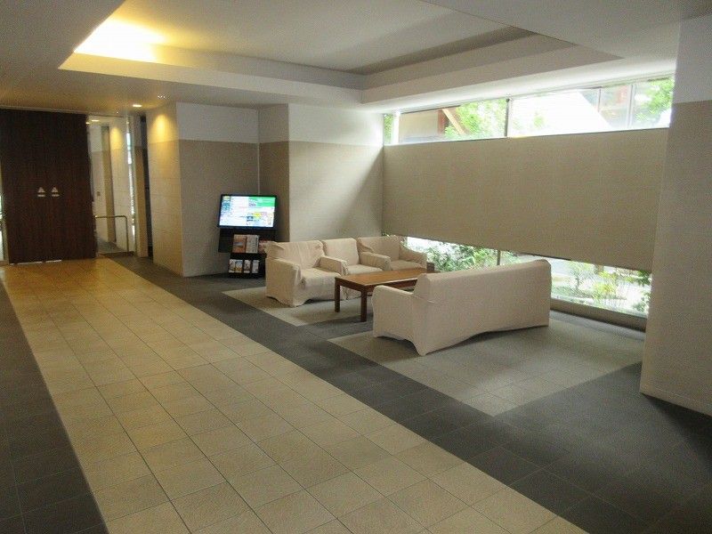 丸亀町グリーン西館その他共用部