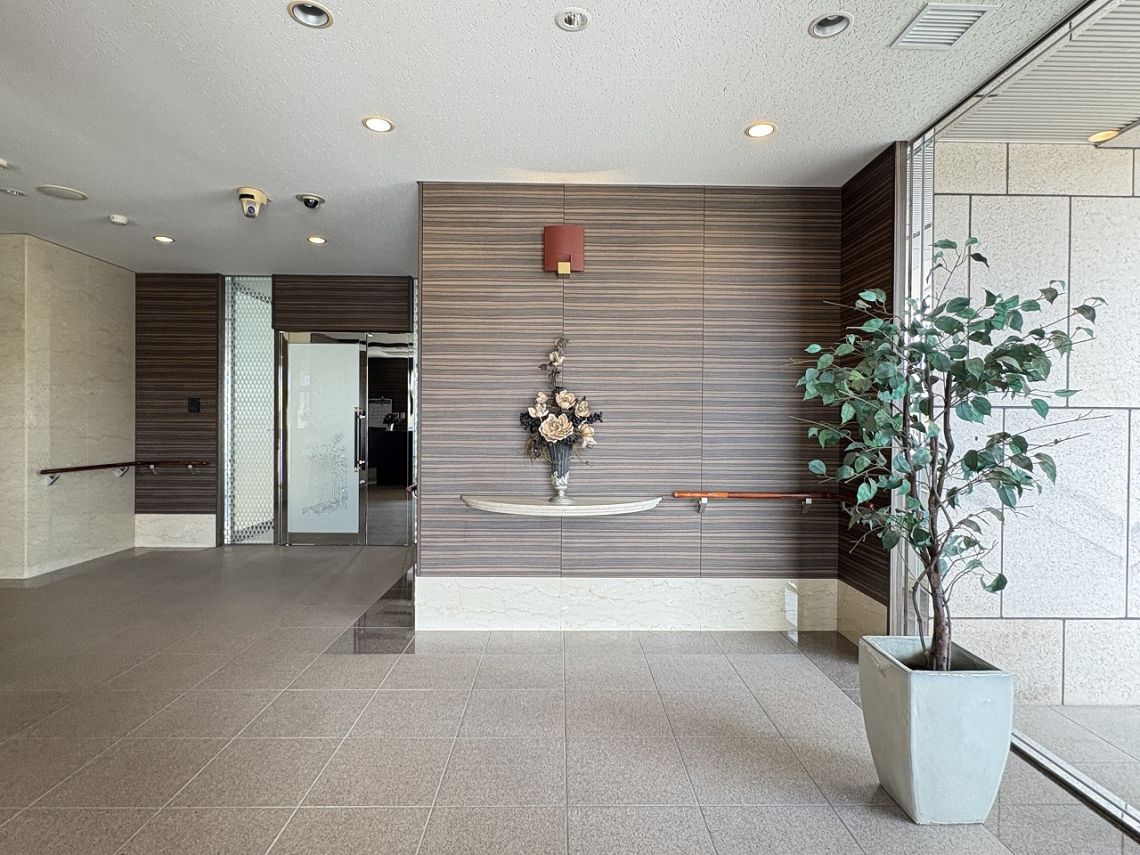 ロアール濱町桜橋エントランス