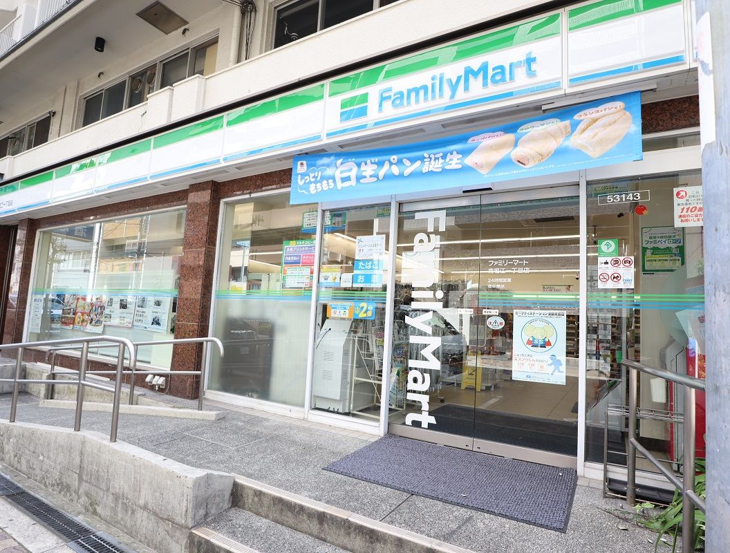 エルザグレース堀江タワーコンビニ