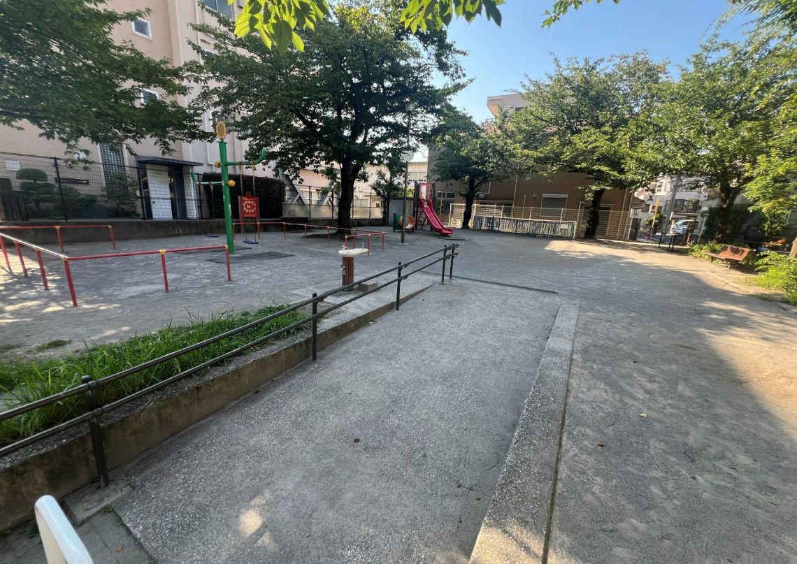 ライオンズステージ大島ウエストアクエア公園