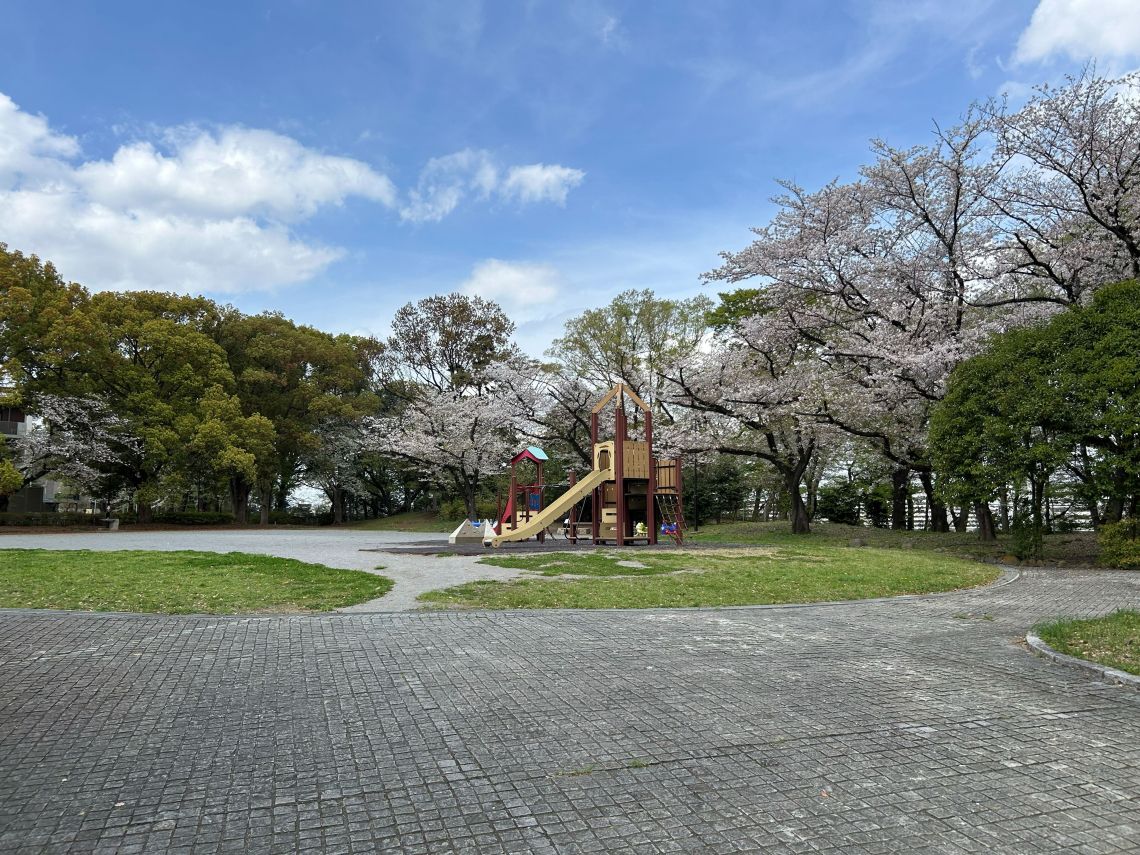 レクセルマンション赤塚公園公園
