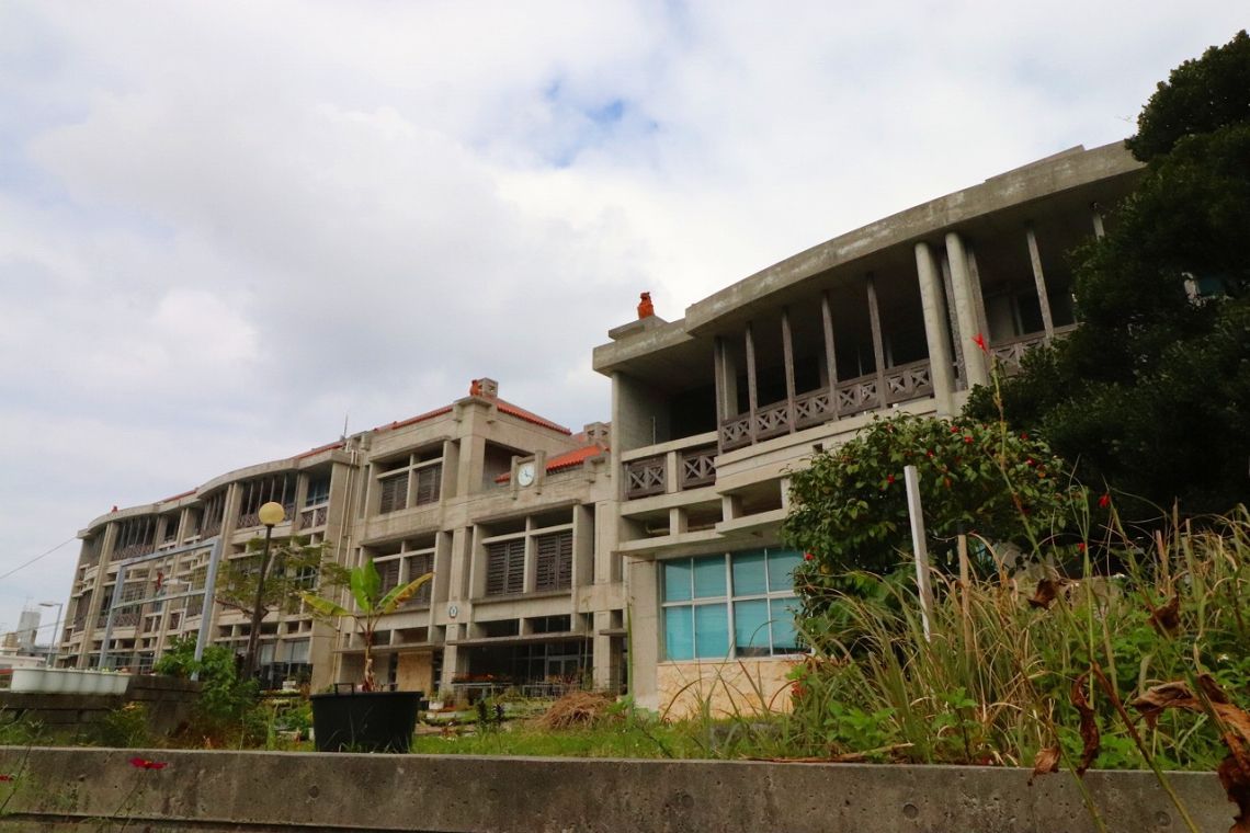 ライオンズステージ浦添弐番館中学校