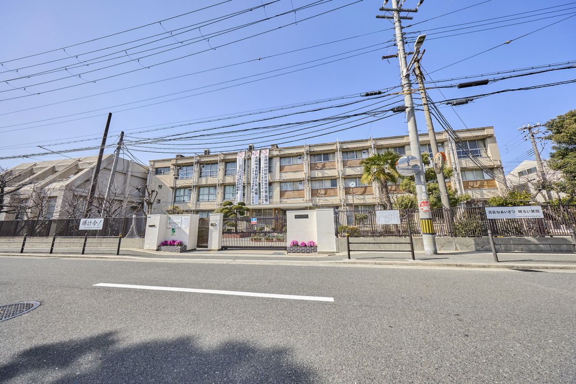 ルネパークオアシス中学校