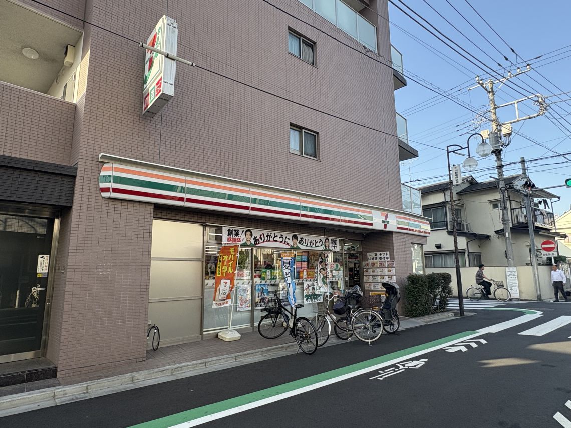 ライオンズマンション千川駅前コンビニ