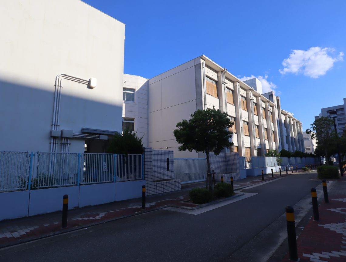 シティタワー梅田東中学校