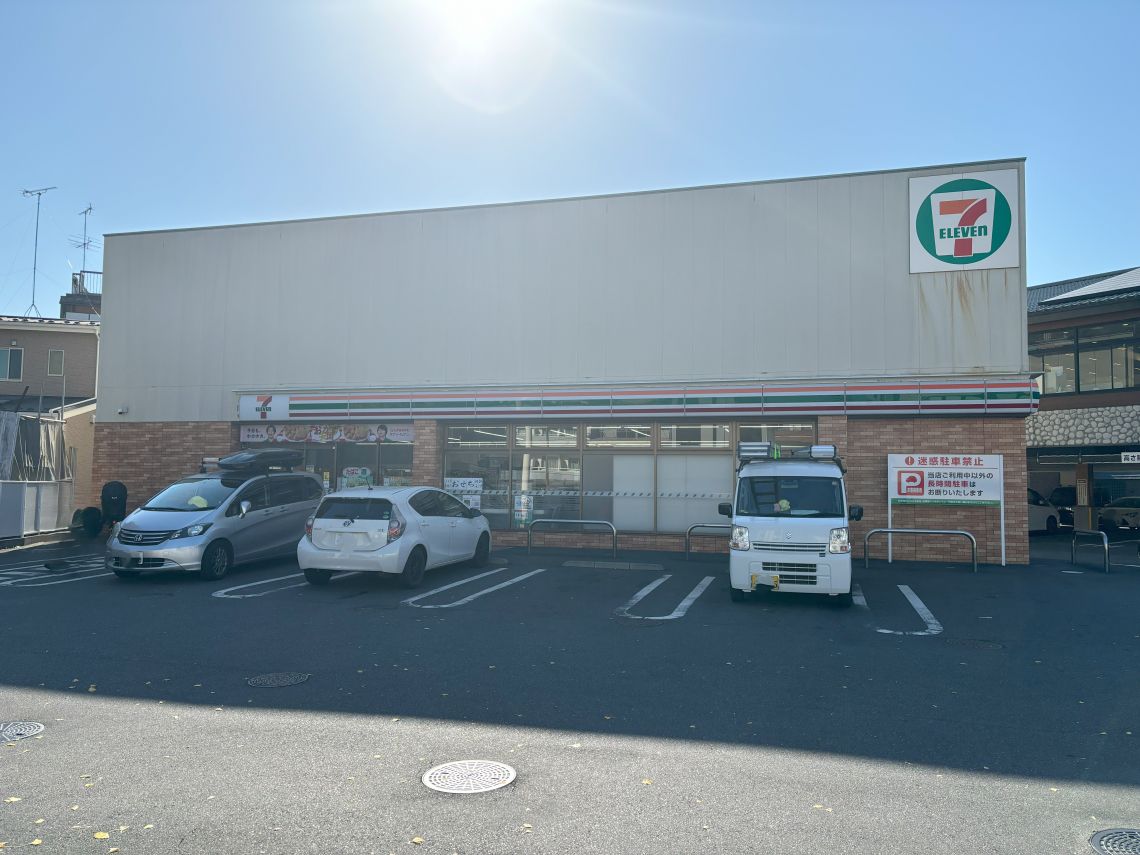 レーベンハイム常盤台コンビニ