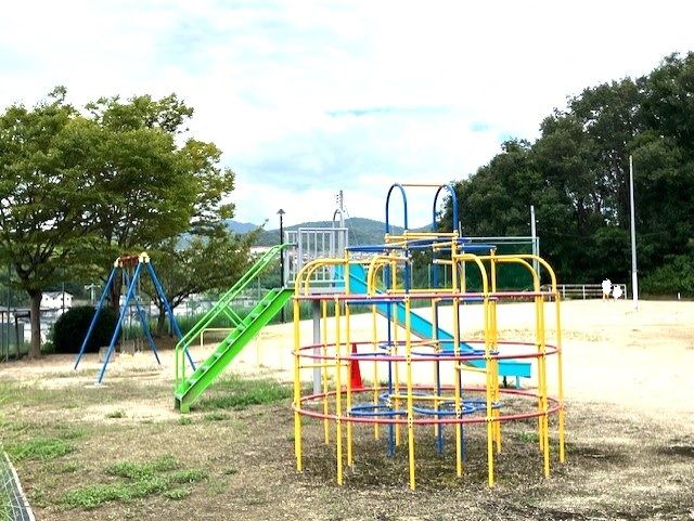 サーパス津高台通り一番館公園