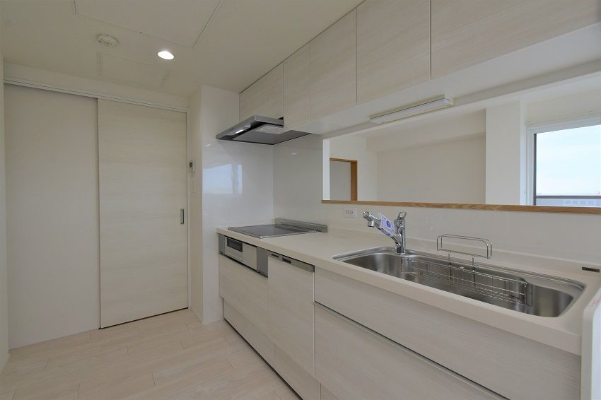 リブウェル福住キッチン