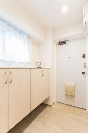 ライオンズマンション花見通第２玄関