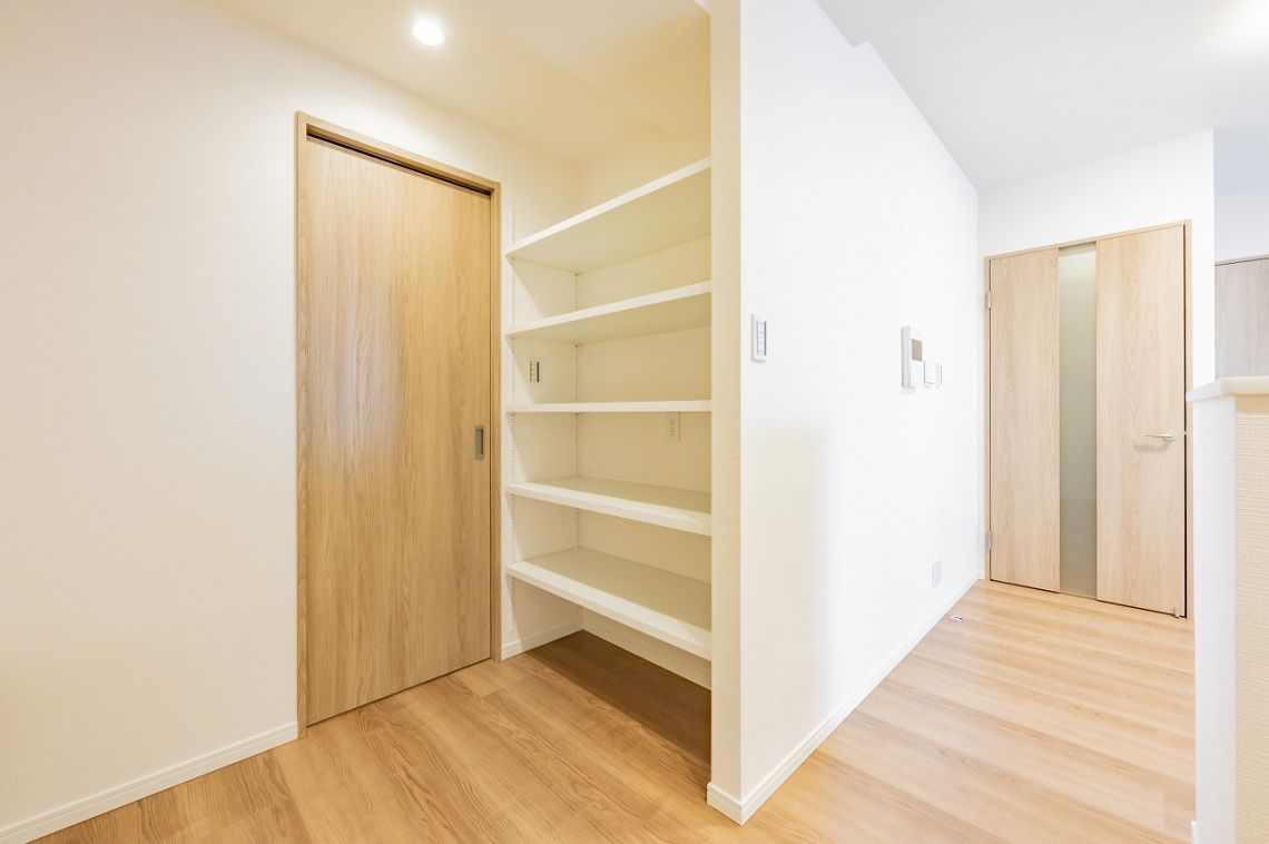 フォレストレイクひばりが丘Ｃ棟収納