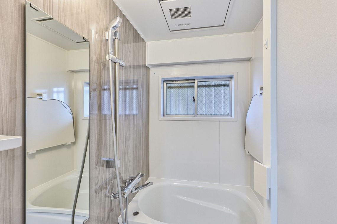 ロワ－ルマンション和白２浴室