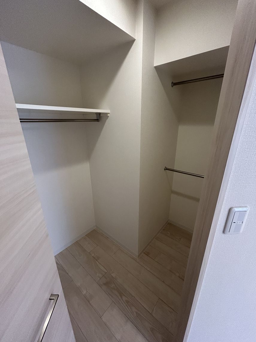 クレアホームズ札幌大通東エスシート収納