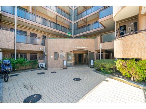 ライオンズマンション赤羽西エントランス