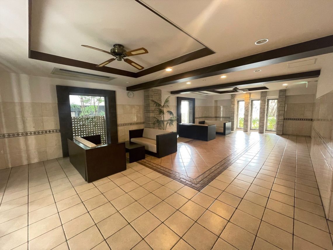 ライオンズグローベルさいたま新都心セントアヴェニューロビー