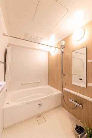 ライオンズガ－デンヒルズ大池公園浴室