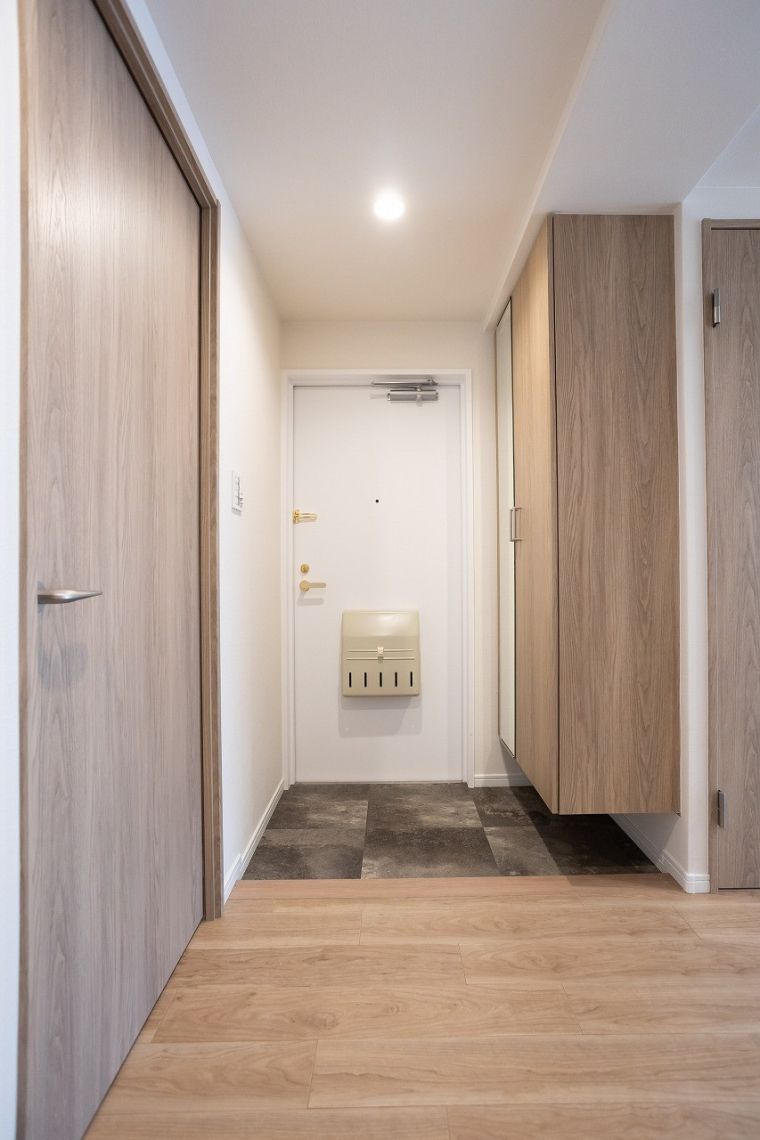 サンシティ戸坂千足玄関