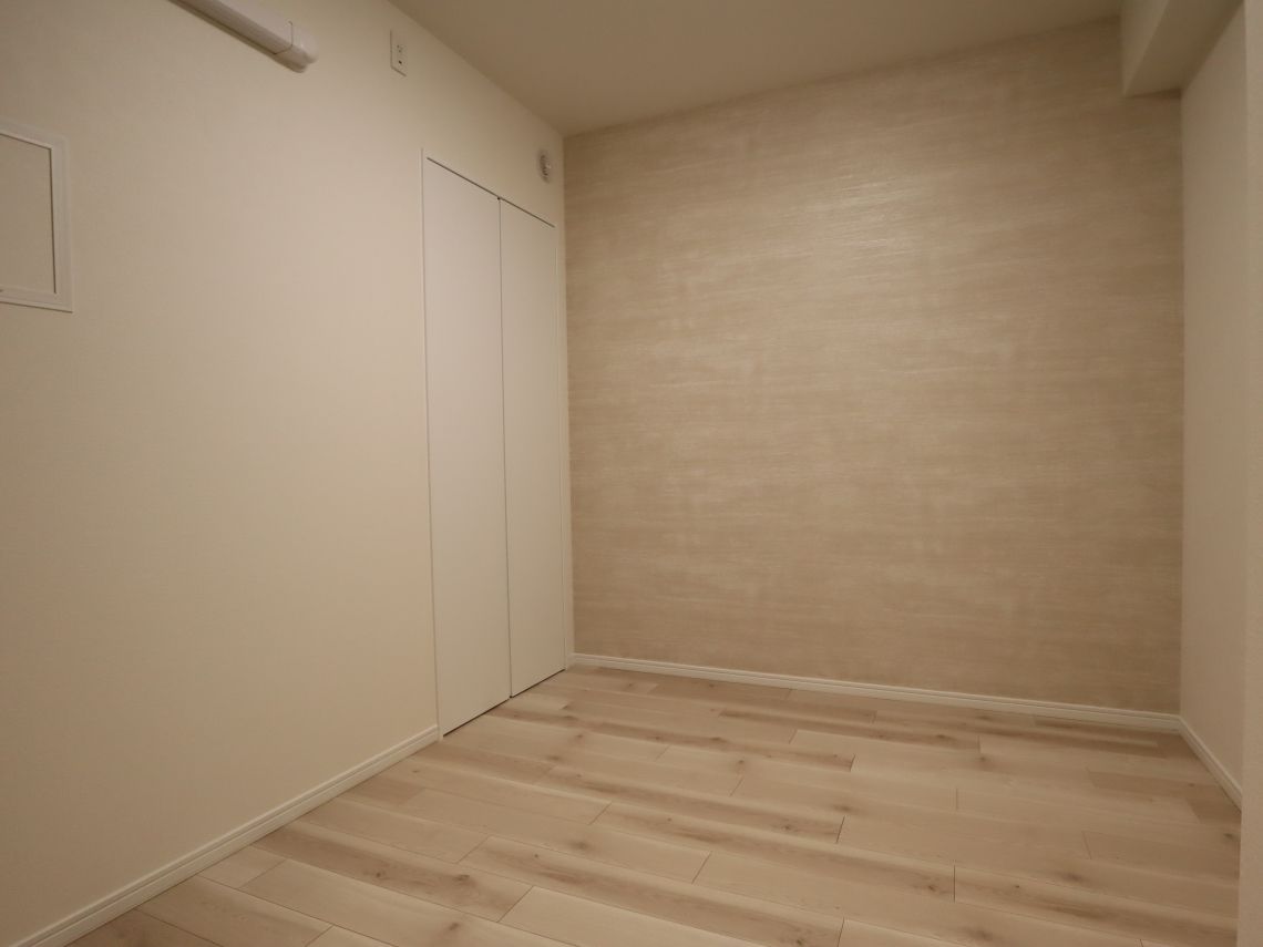 プレミスト南船場居室