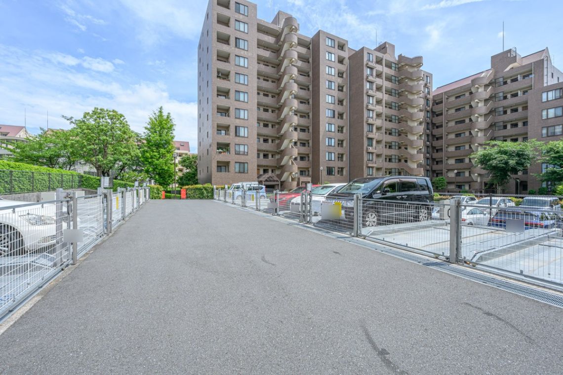 シンフォニックヒルズふれあいの街５号棟駐車場