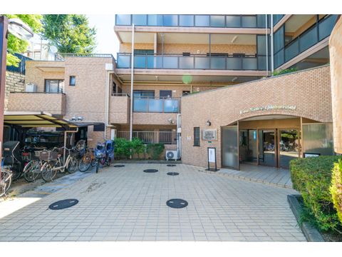 ライオンズマンション赤羽西エントランス