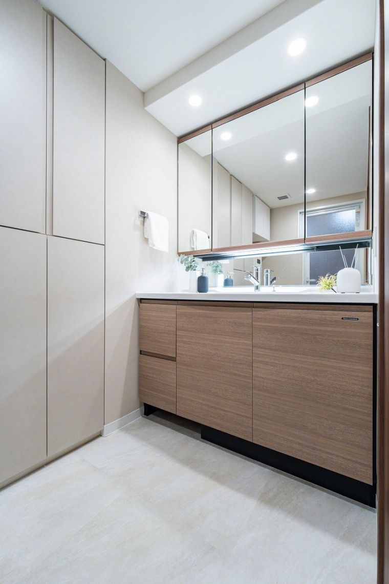 ウエリスタワー谷町四丁目洗面台・洗面所