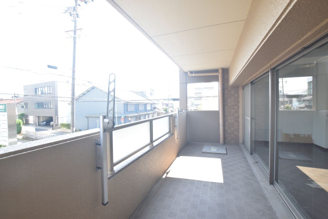 ロイヤルマンション則武新町バルコニー