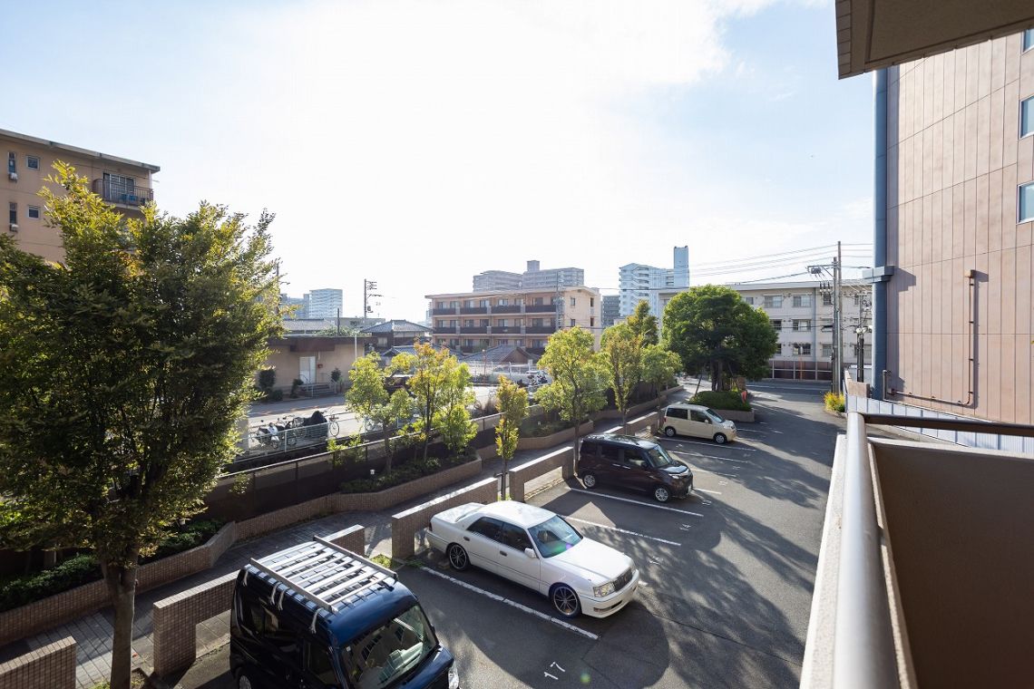 サーパス南千田橋バルコニー