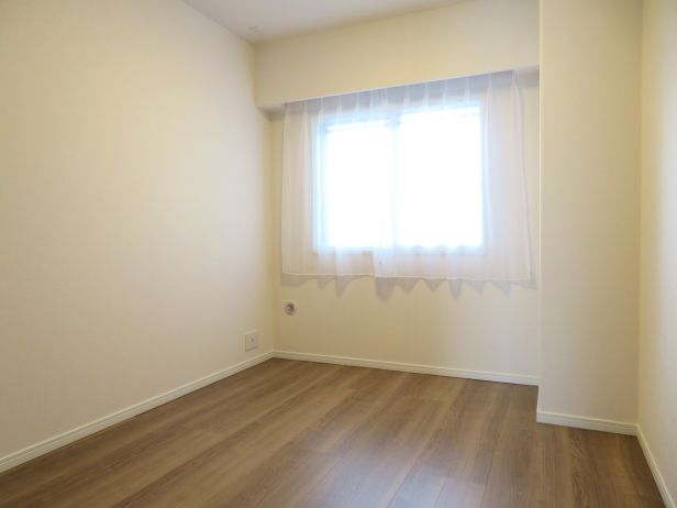 サーパス南大通居室