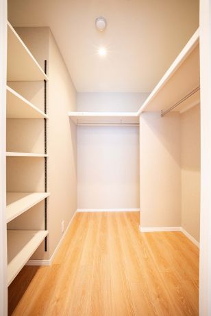 ラ・マナージュ異人館通収納