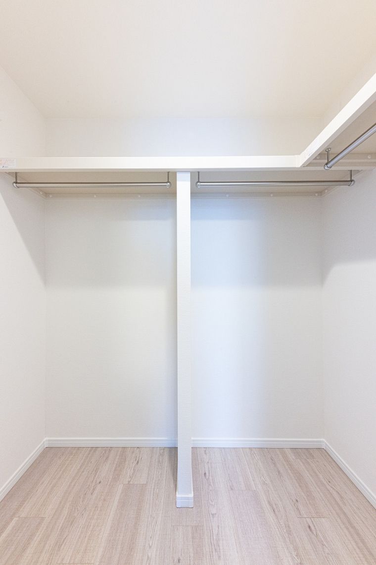 エフユニバース収納